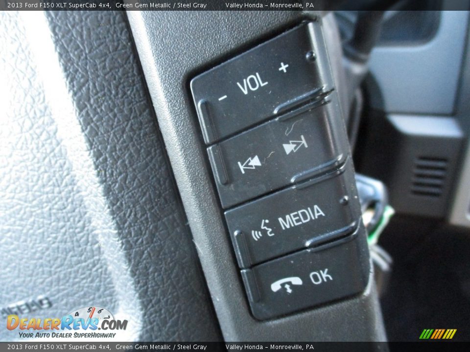 2013 Ford F150 XLT SuperCab 4x4 Green Gem Metallic / Steel Gray Photo #18
