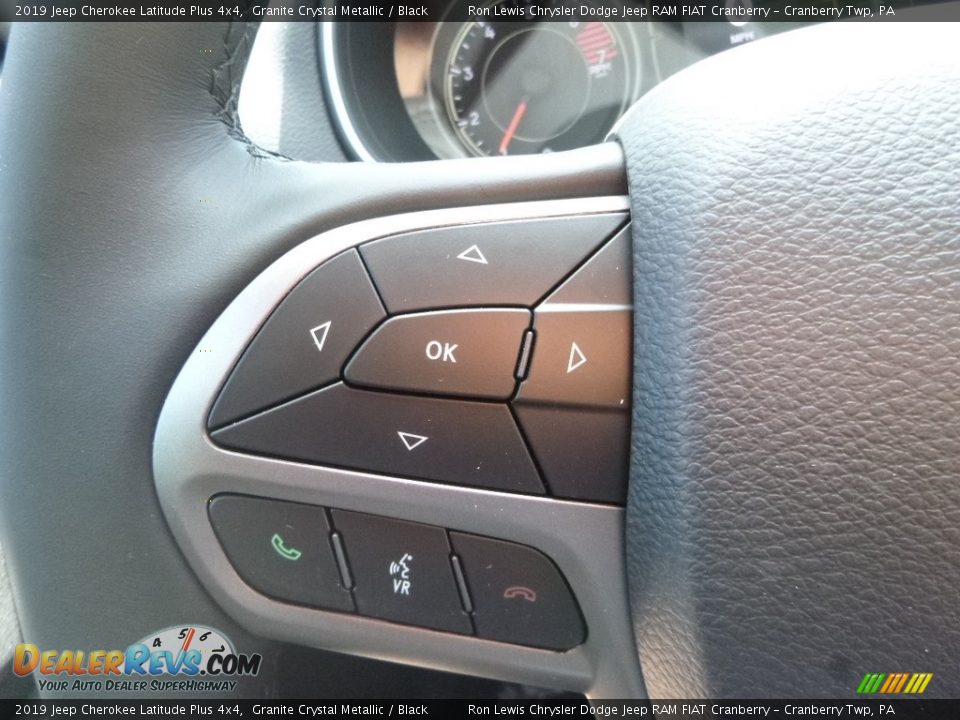 2019 Jeep Cherokee Latitude Plus 4x4 Granite Crystal Metallic / Black Photo #17
