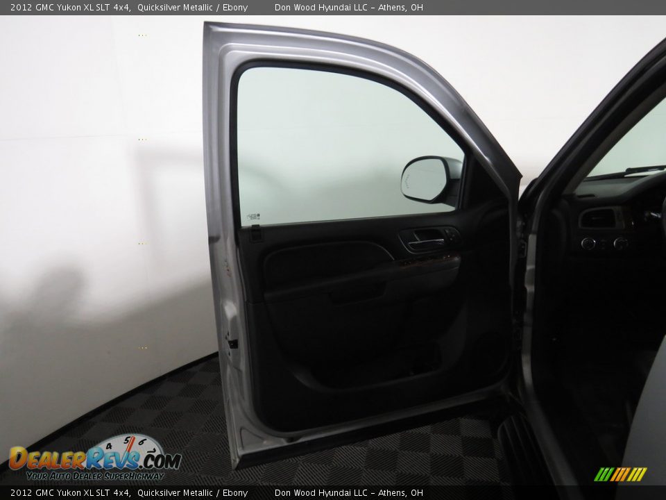 2012 GMC Yukon XL SLT 4x4 Quicksilver Metallic / Ebony Photo #17