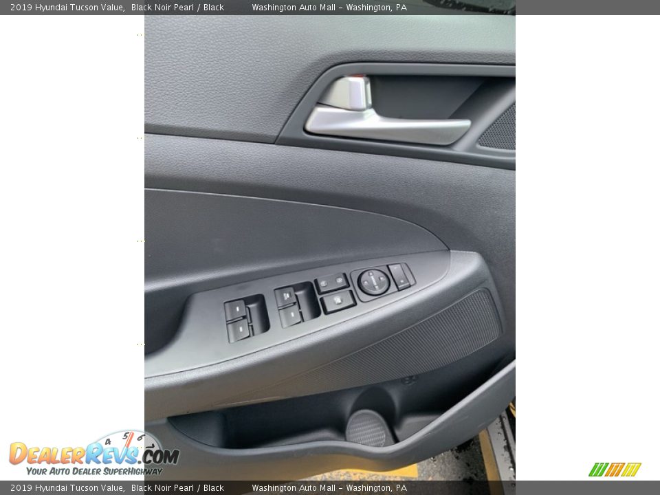 2019 Hyundai Tucson Value Black Noir Pearl / Black Photo #12