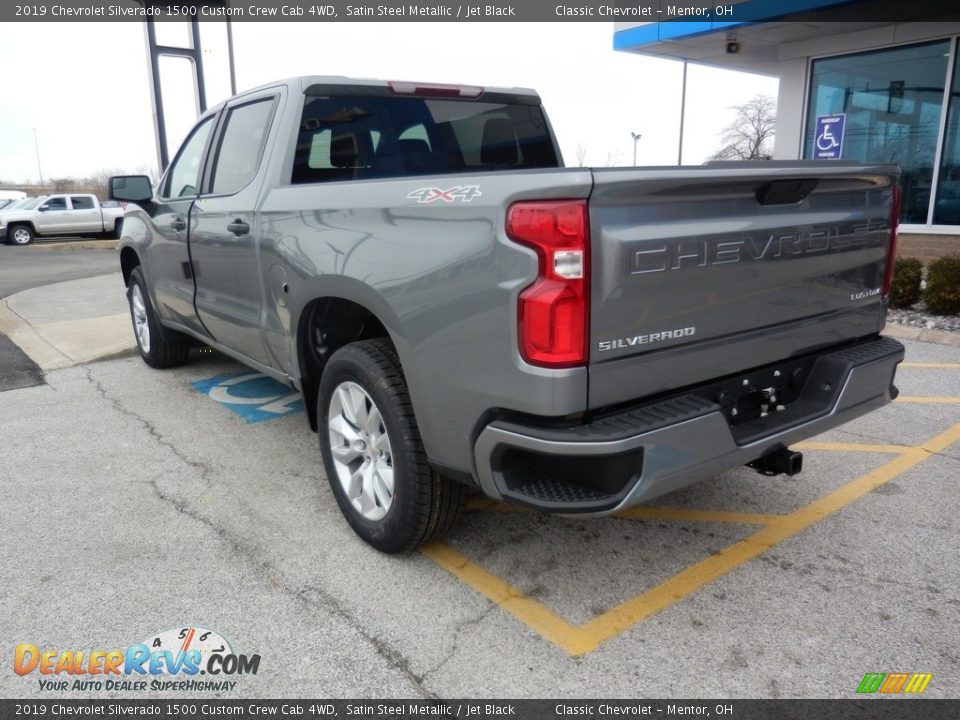 2019 Chevrolet Silverado 1500 Custom Crew Cab 4WD Satin Steel Metallic / Jet Black Photo #5