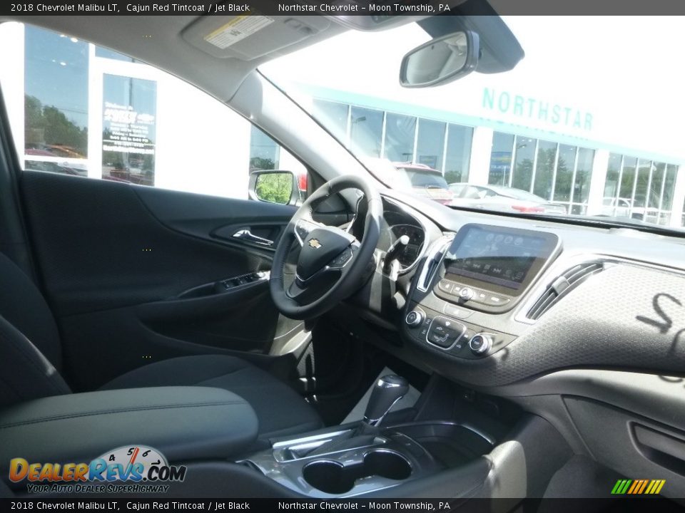 2018 Chevrolet Malibu LT Cajun Red Tintcoat / Jet Black Photo #11