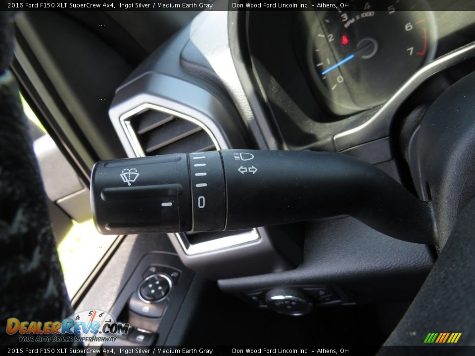 2016 Ford F150 XLT SuperCrew 4x4 Ingot Silver / Medium Earth Gray Photo #30