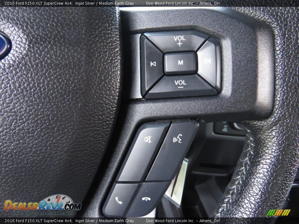 2016 Ford F150 XLT SuperCrew 4x4 Ingot Silver / Medium Earth Gray Photo #32
