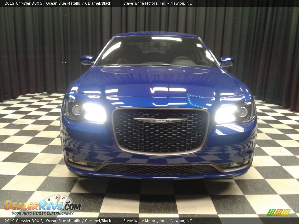 2019 Chrysler 300 S Ocean Blue Metallic / Caramel/Black Photo #3