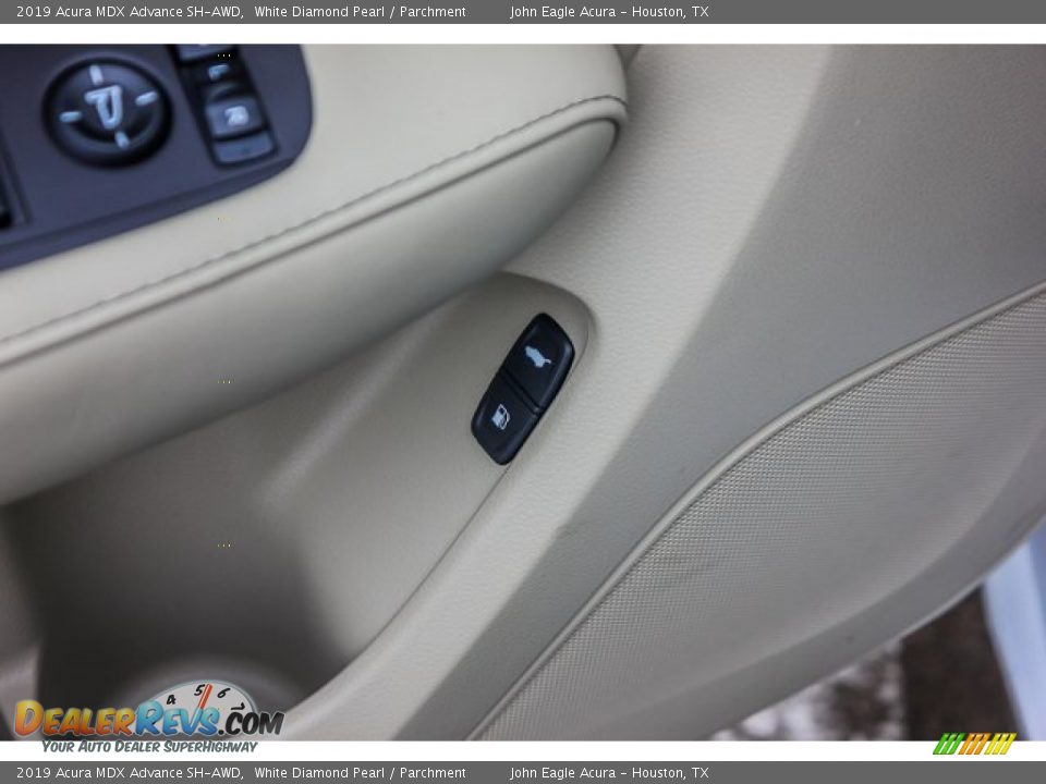 2019 Acura MDX Advance SH-AWD White Diamond Pearl / Parchment Photo #13