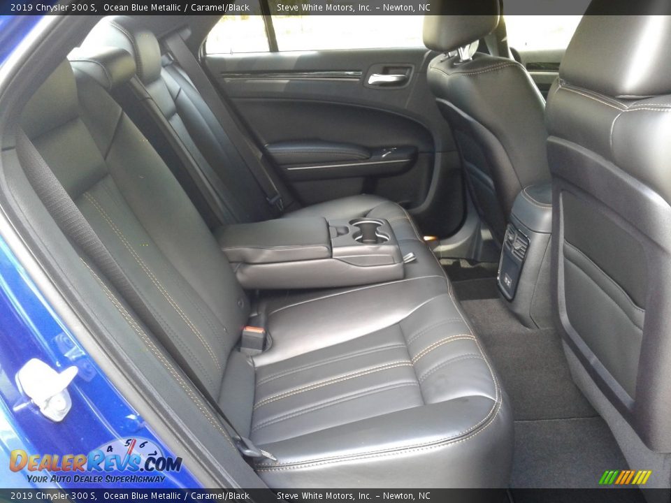Rear Seat of 2019 Chrysler 300 S Photo #14