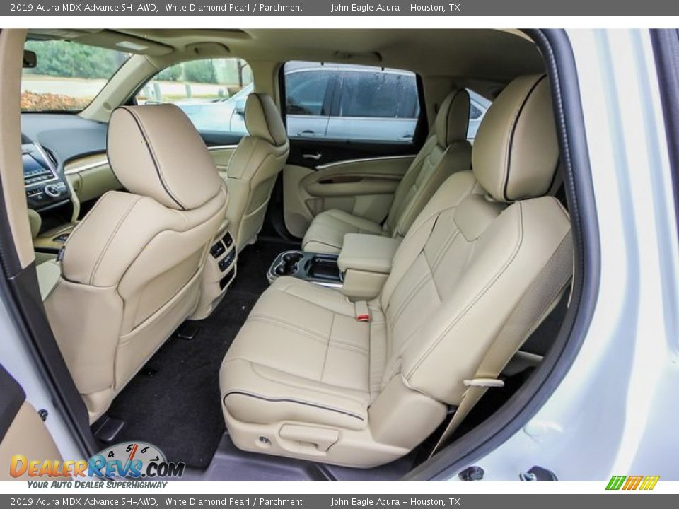 2019 Acura MDX Advance SH-AWD White Diamond Pearl / Parchment Photo #19