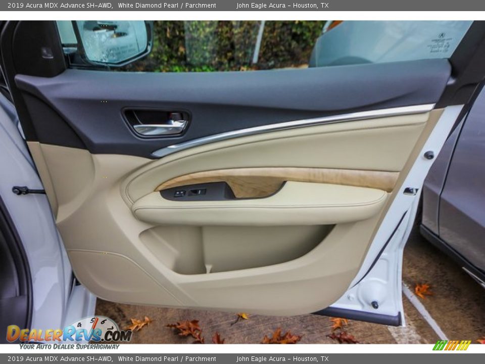 2019 Acura MDX Advance SH-AWD White Diamond Pearl / Parchment Photo #25