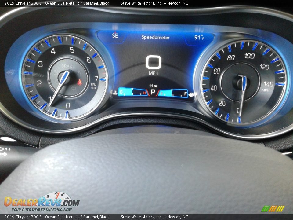 2019 Chrysler 300 S Gauges Photo #19