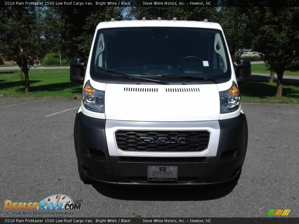 2019 Ram ProMaster 1500 Low Roof Cargo Van Bright White / Black Photo #4