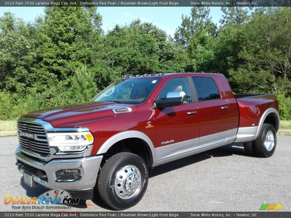Front 3/4 View of 2019 Ram 3500 Laramie Mega Cab 4x4 Photo #2