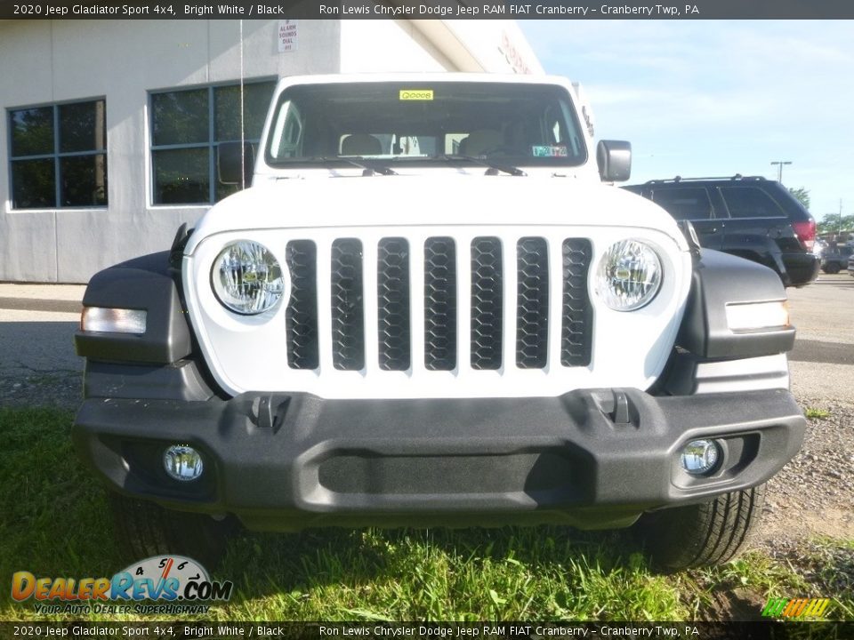 2020 Jeep Gladiator Sport 4x4 Bright White / Black Photo #8