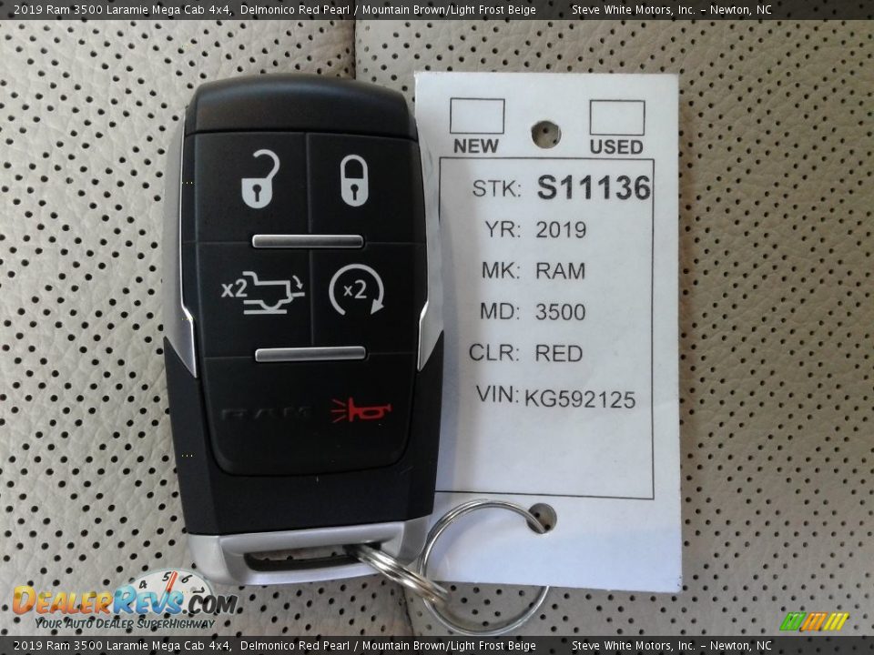2019 Ram 3500 Laramie Mega Cab 4x4 Delmonico Red Pearl / Mountain Brown/Light Frost Beige Photo #31