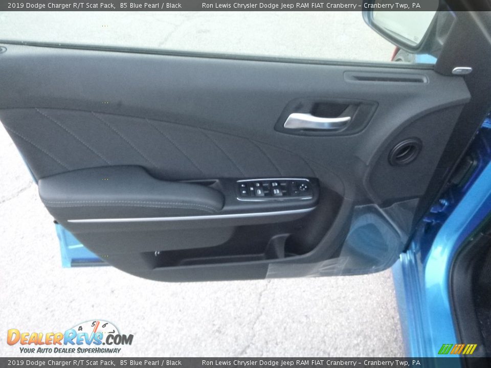 2019 Dodge Charger R/T Scat Pack B5 Blue Pearl / Black Photo #12