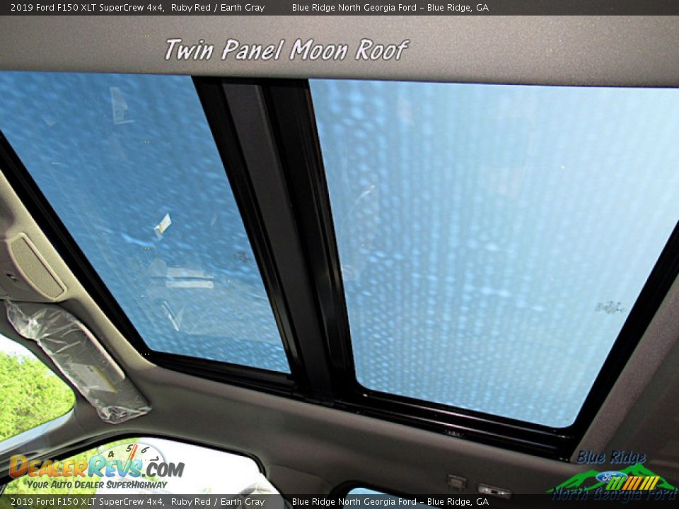 2019 Ford F150 XLT SuperCrew 4x4 Ruby Red / Earth Gray Photo #27