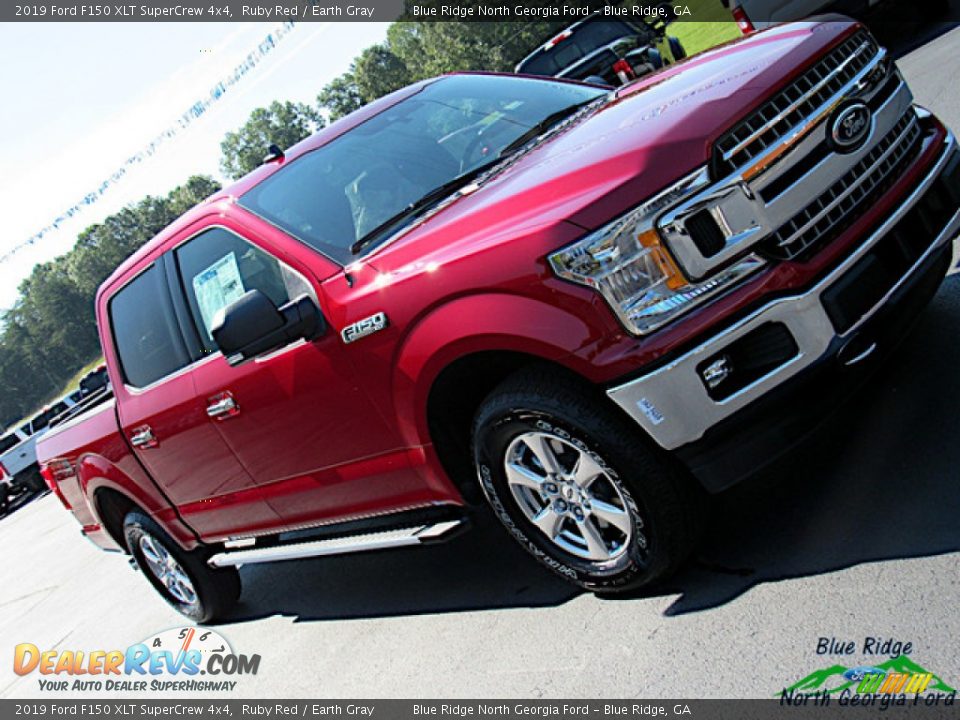 2019 Ford F150 XLT SuperCrew 4x4 Ruby Red / Earth Gray Photo #34