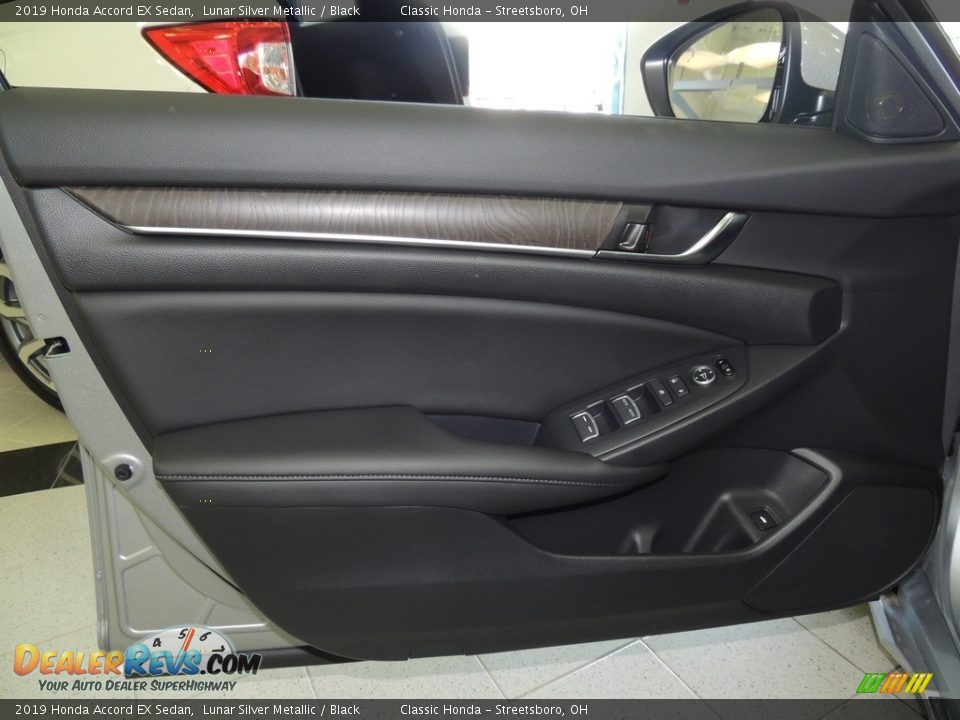 2019 Honda Accord EX Sedan Lunar Silver Metallic / Black Photo #9