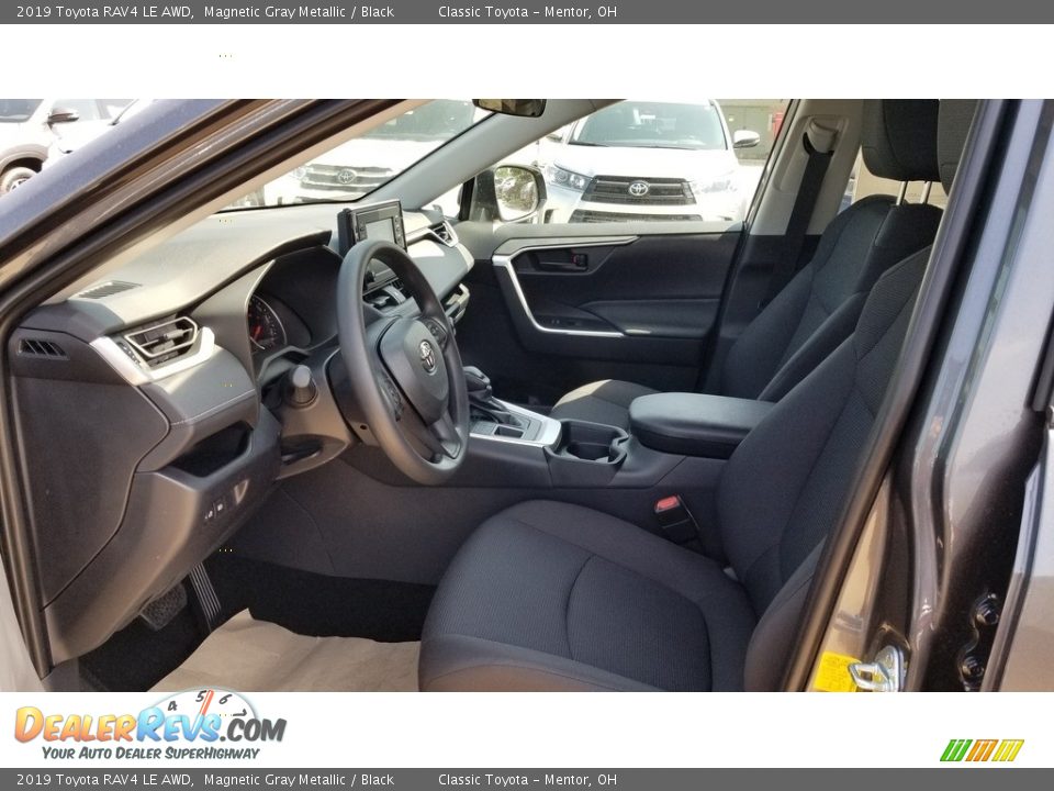 2019 Toyota RAV4 LE AWD Magnetic Gray Metallic / Black Photo #2