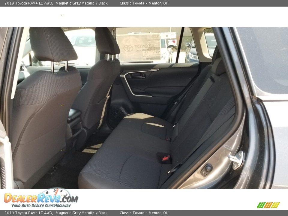 2019 Toyota RAV4 LE AWD Magnetic Gray Metallic / Black Photo #3