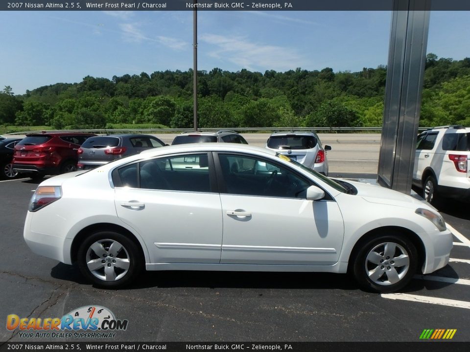 2007 Nissan Altima 2.5 S Winter Frost Pearl / Charcoal Photo #5