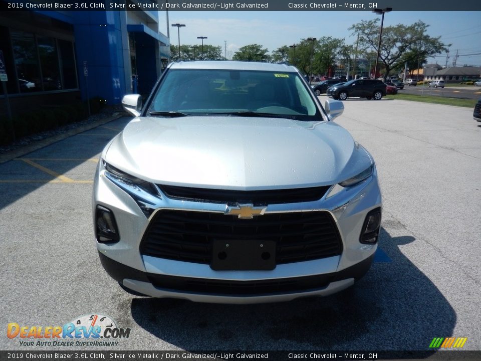 2019 Chevrolet Blazer 3.6L Cloth Silver Ice Metallic / Dark Galvanized/­Light Galvanized Photo #2