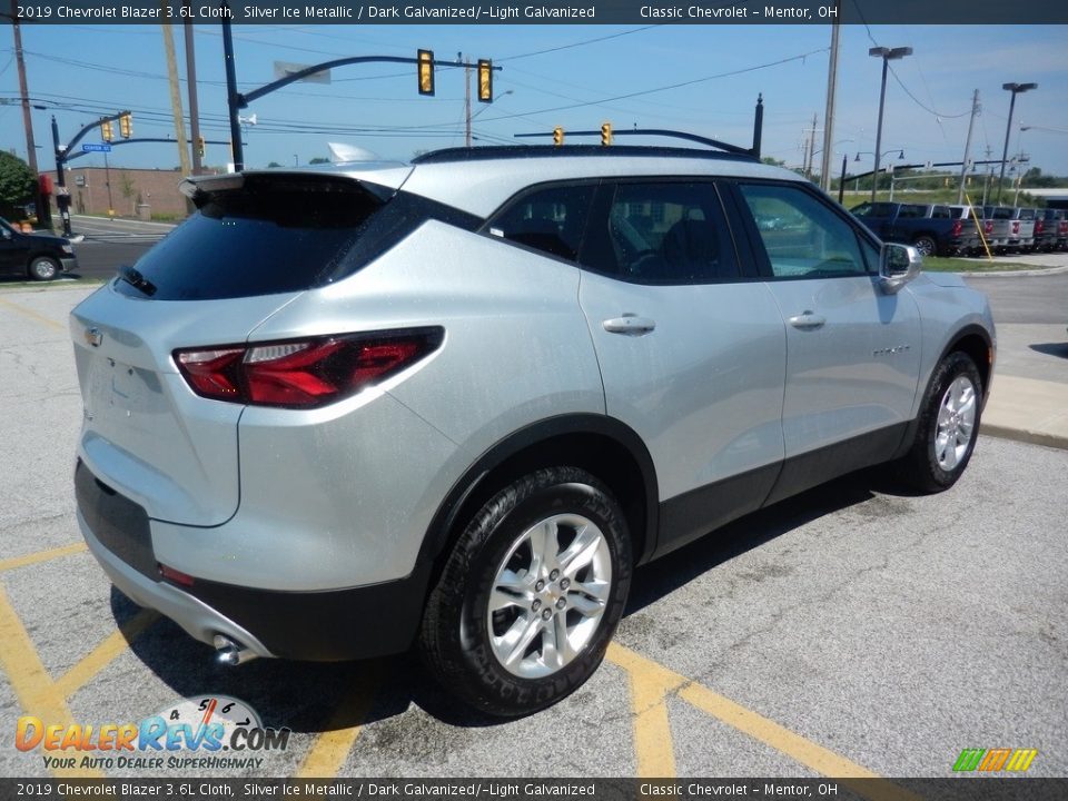 2019 Chevrolet Blazer 3.6L Cloth Silver Ice Metallic / Dark Galvanized/­Light Galvanized Photo #4