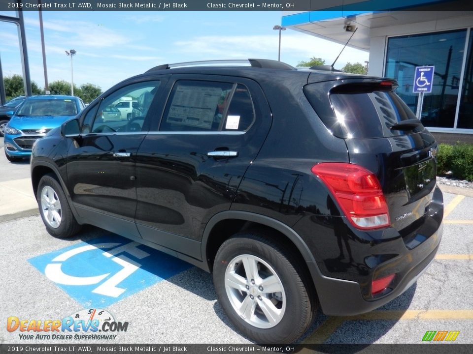 2019 Chevrolet Trax LT AWD Mosaic Black Metallic / Jet Black Photo #5