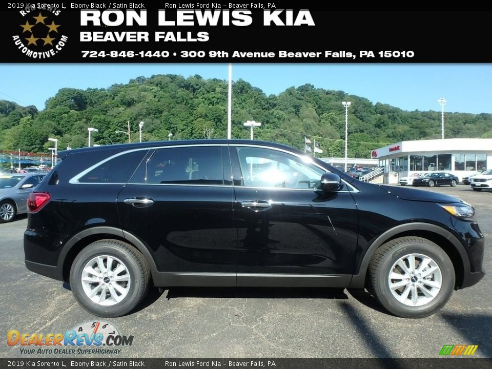 2019 Kia Sorento L Ebony Black / Satin Black Photo #1
