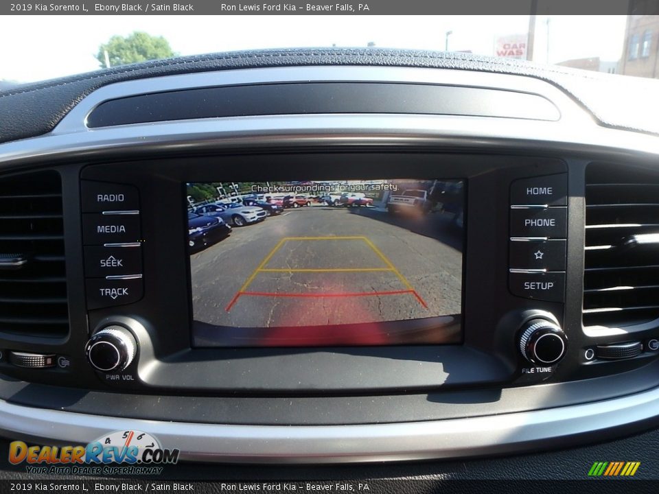 2019 Kia Sorento L Ebony Black / Satin Black Photo #19