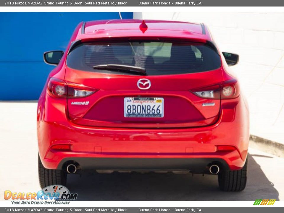 2018 Mazda MAZDA3 Grand Touring 5 Door Soul Red Metallic / Black Photo #9