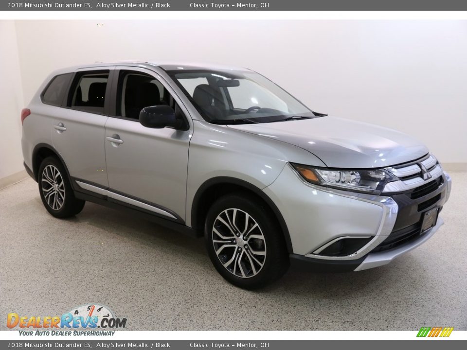 2018 Mitsubishi Outlander ES Alloy Silver Metallic / Black Photo #1
