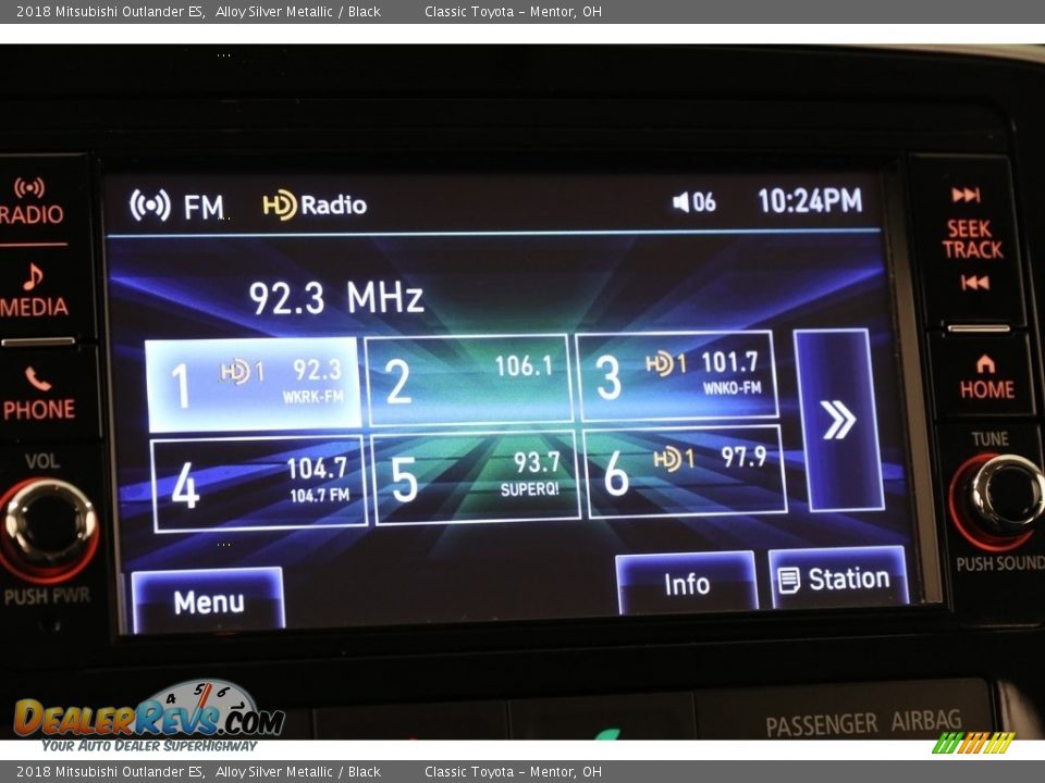 2018 Mitsubishi Outlander ES Alloy Silver Metallic / Black Photo #10