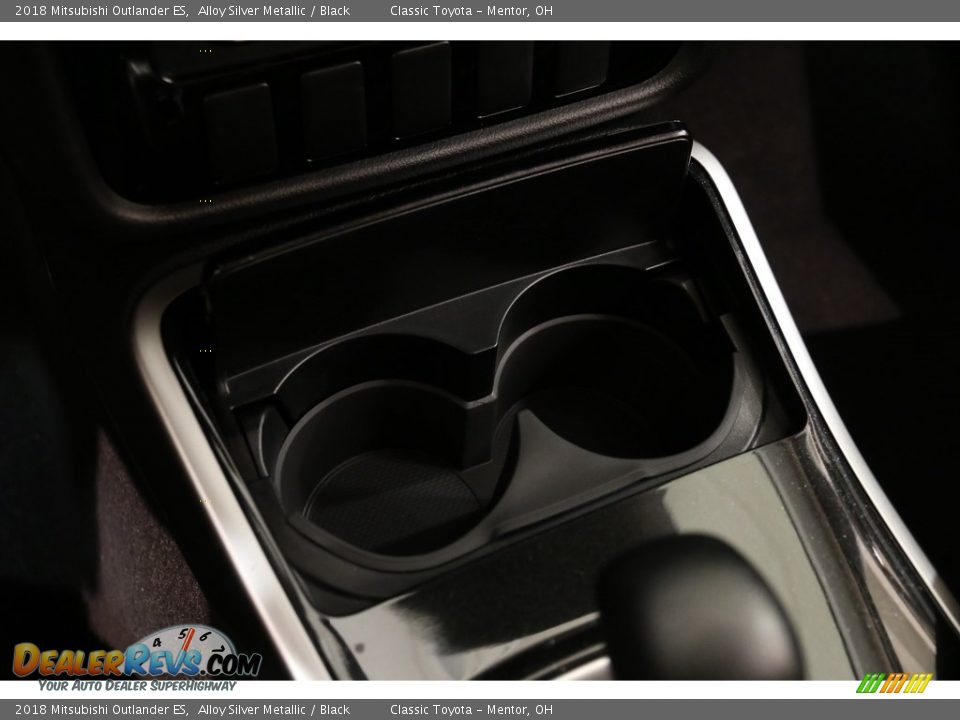 2018 Mitsubishi Outlander ES Alloy Silver Metallic / Black Photo #13