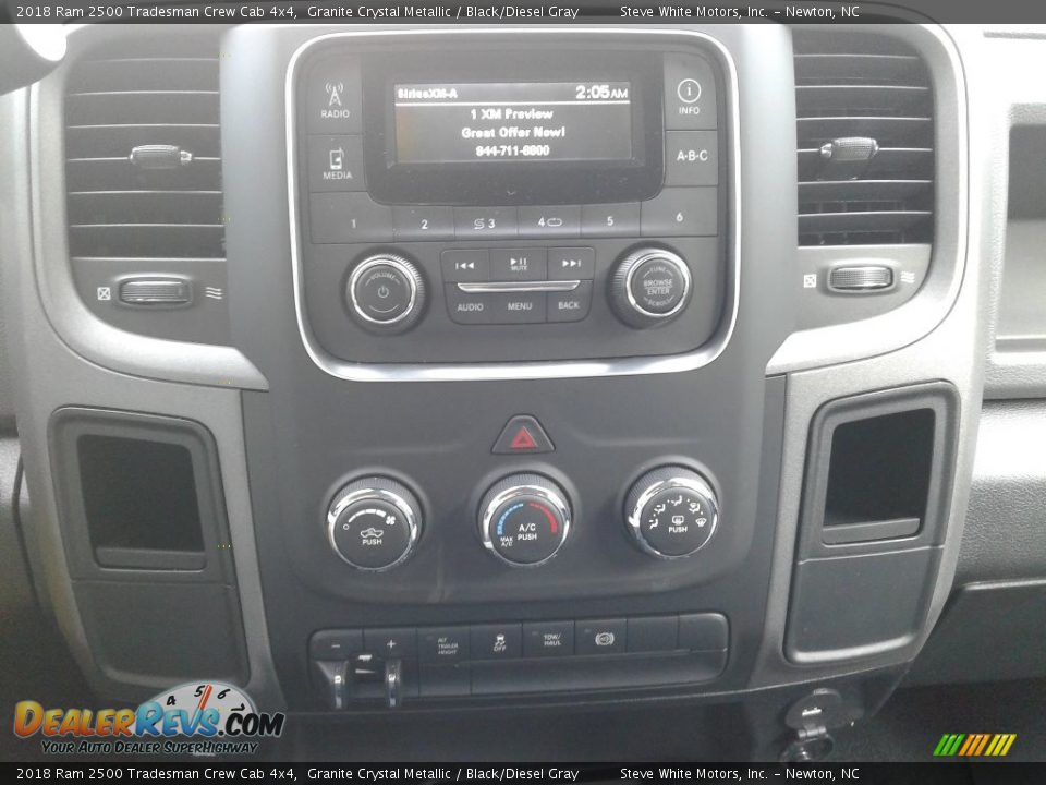 2018 Ram 2500 Tradesman Crew Cab 4x4 Granite Crystal Metallic / Black/Diesel Gray Photo #18
