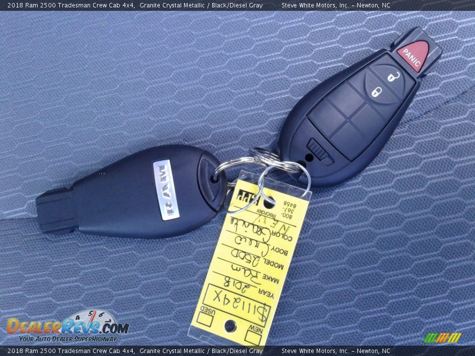 2018 Ram 2500 Tradesman Crew Cab 4x4 Granite Crystal Metallic / Black/Diesel Gray Photo #27