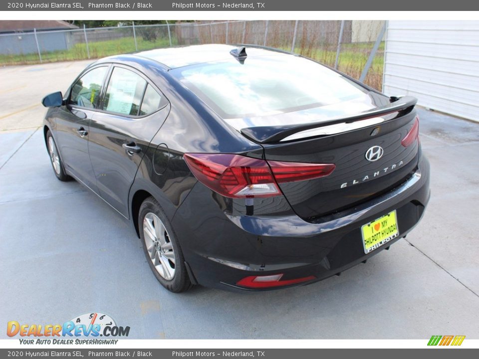 2020 Hyundai Elantra SEL Phantom Black / Black Photo #6