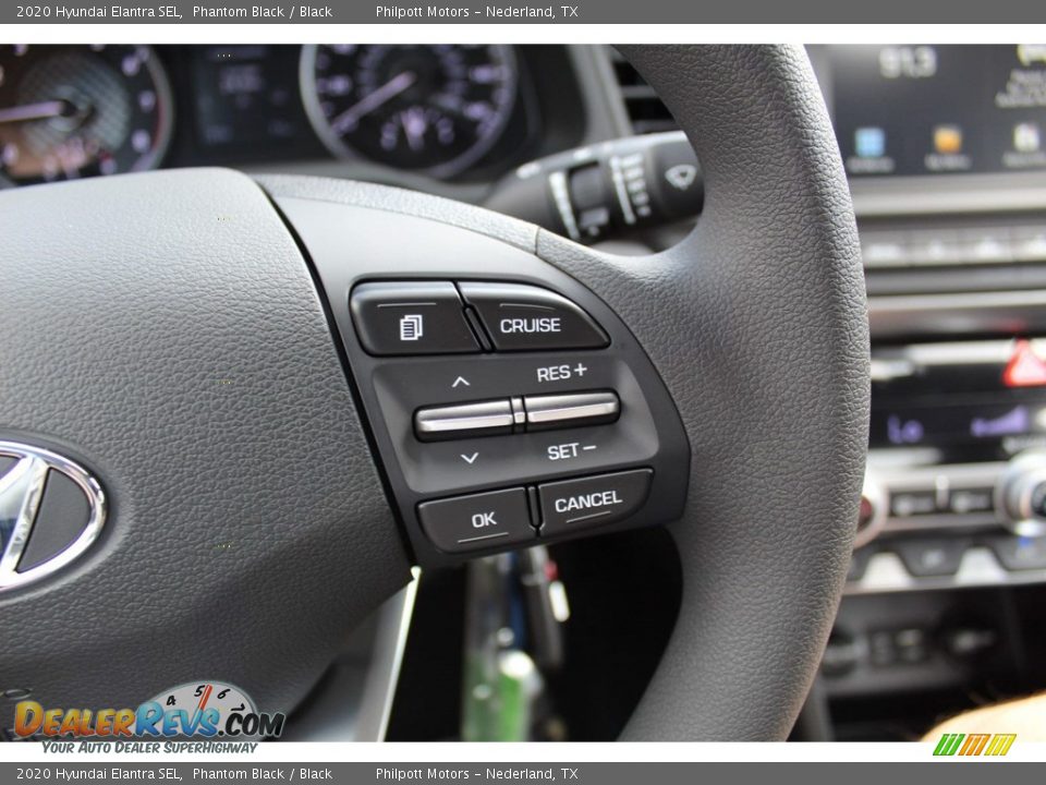 2020 Hyundai Elantra SEL Phantom Black / Black Photo #12