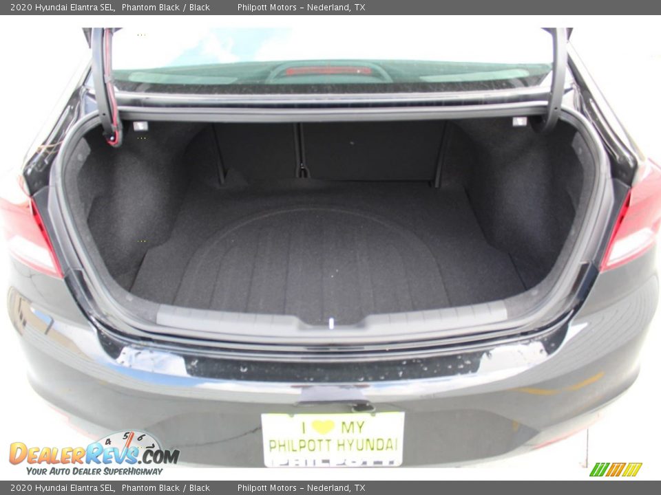 2020 Hyundai Elantra SEL Phantom Black / Black Photo #22