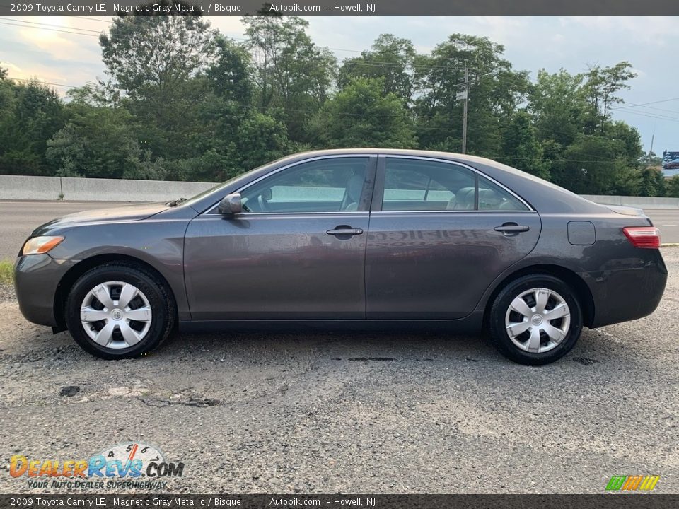 2009 Toyota Camry LE Magnetic Gray Metallic / Bisque Photo #5