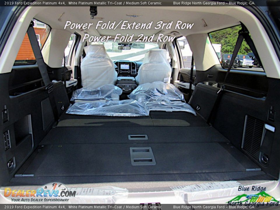 2019 Ford Expedition Platinum 4x4 White Platinum Metallic Tri-Coat / Medium Soft Ceramic Photo #15