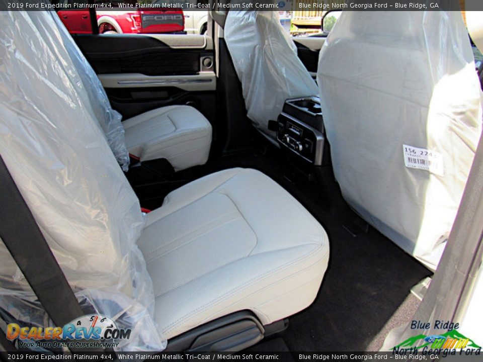 2019 Ford Expedition Platinum 4x4 White Platinum Metallic Tri-Coat / Medium Soft Ceramic Photo #34
