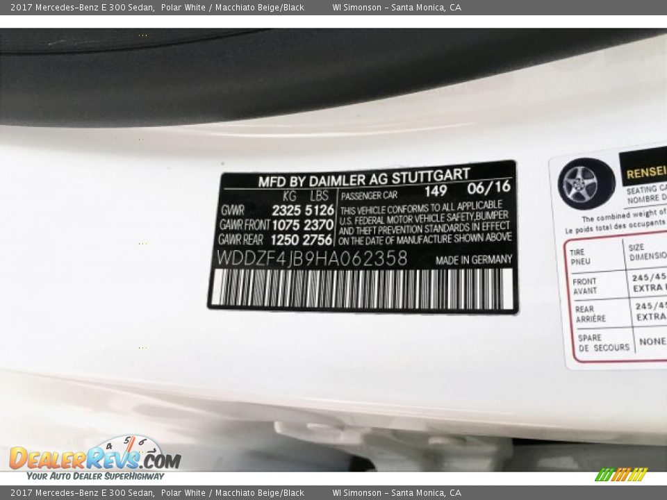 2017 Mercedes-Benz E 300 Sedan Polar White / Macchiato Beige/Black Photo #24