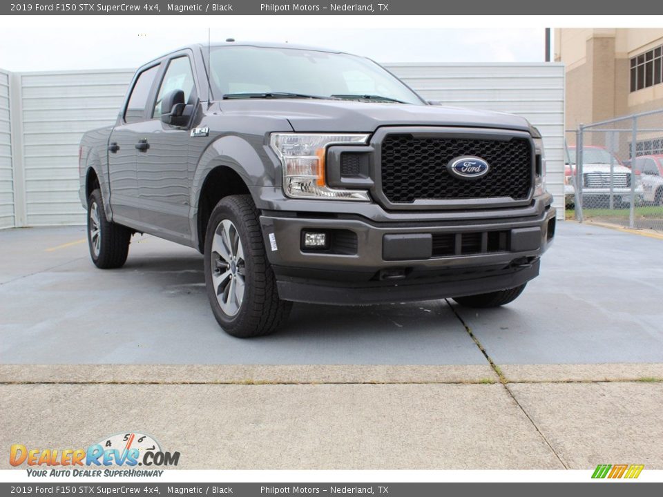 2019 Ford F150 STX SuperCrew 4x4 Magnetic / Black Photo #2