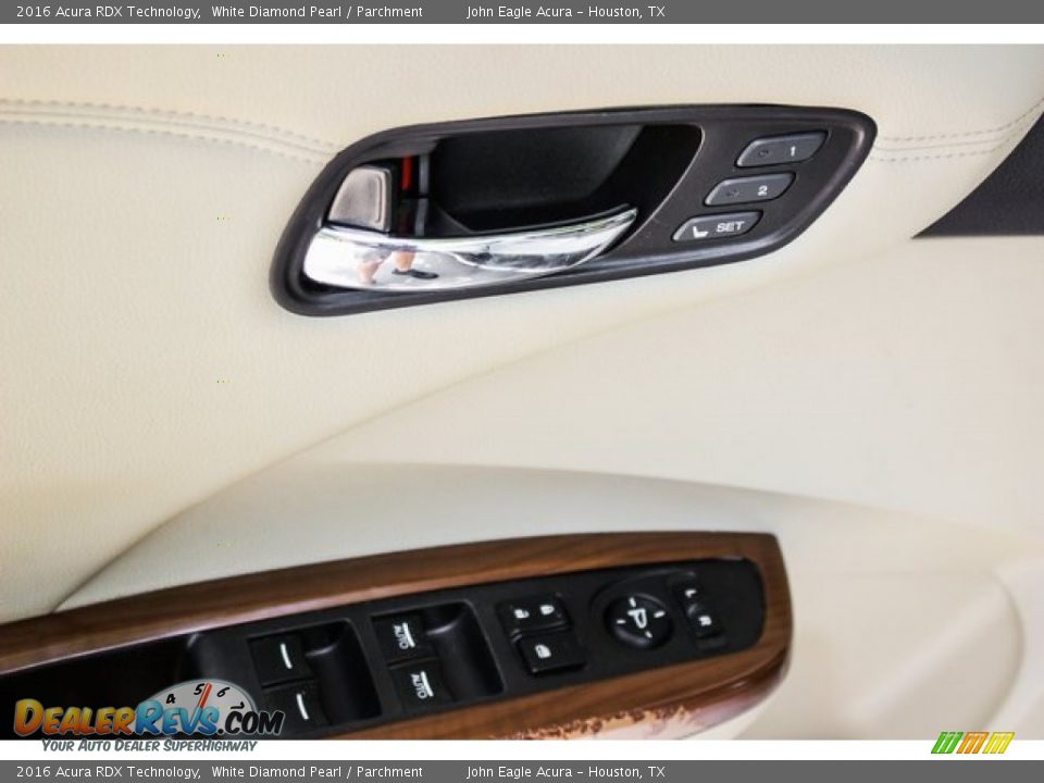 2016 Acura RDX Technology White Diamond Pearl / Parchment Photo #15