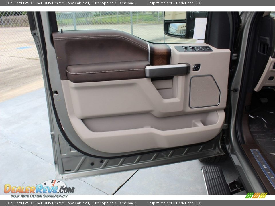Door Panel of 2019 Ford F250 Super Duty Limited Crew Cab 4x4 Photo #9