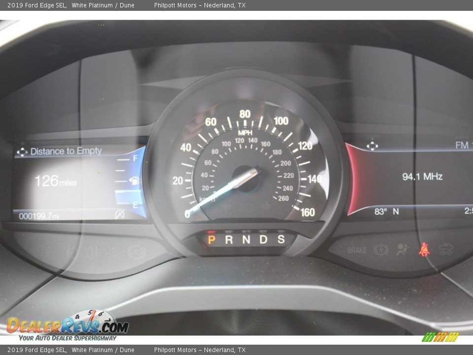 2019 Ford Edge SEL White Platinum / Dune Photo #17
