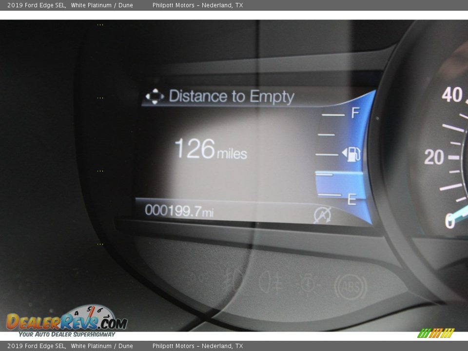 2019 Ford Edge SEL White Platinum / Dune Photo #18