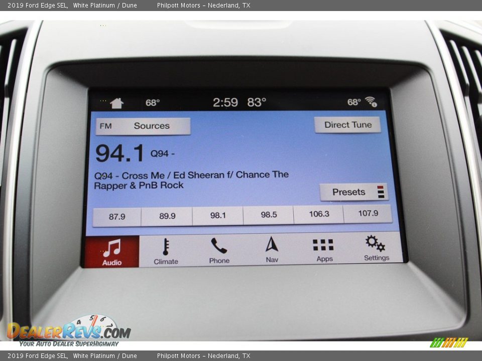 2019 Ford Edge SEL White Platinum / Dune Photo #19