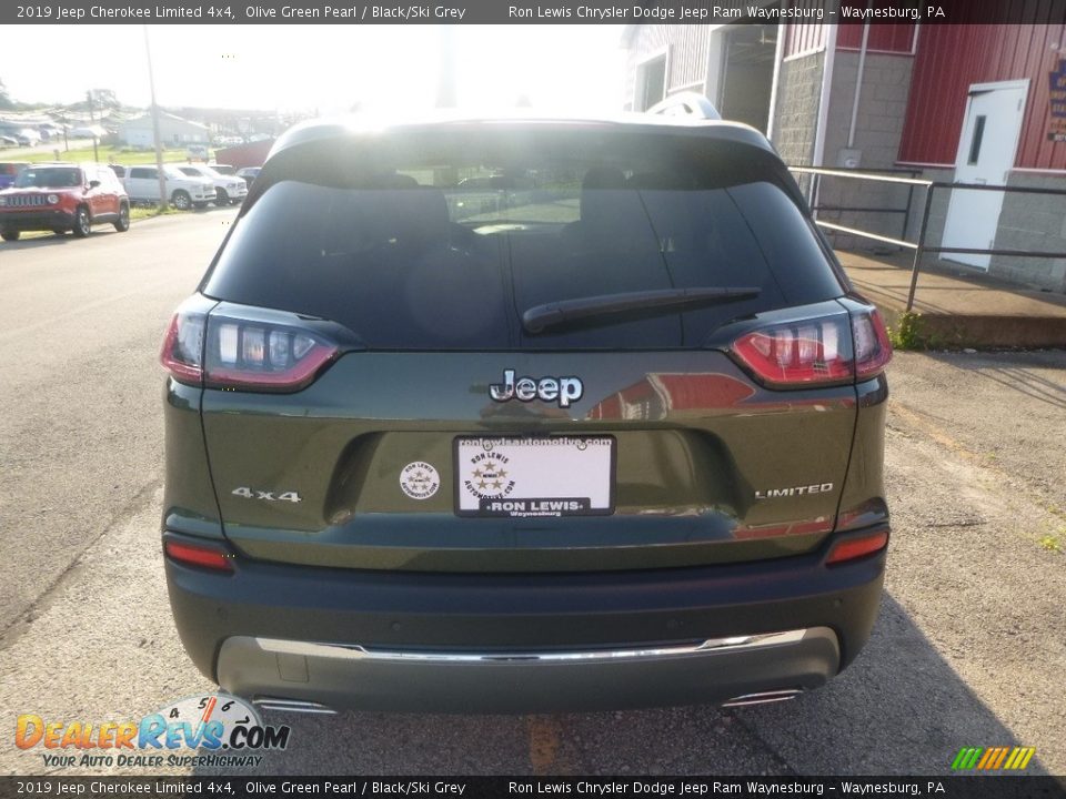 2019 Jeep Cherokee Limited 4x4 Olive Green Pearl / Black/Ski Grey Photo #5